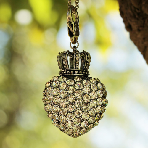 Seashell Pendant Necklace